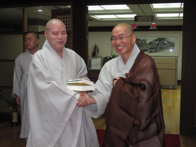 2010.07.27_정토회 예방3